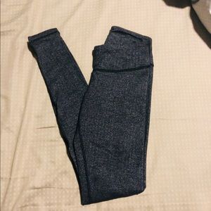 Lululemon Wunder Under knit leggings